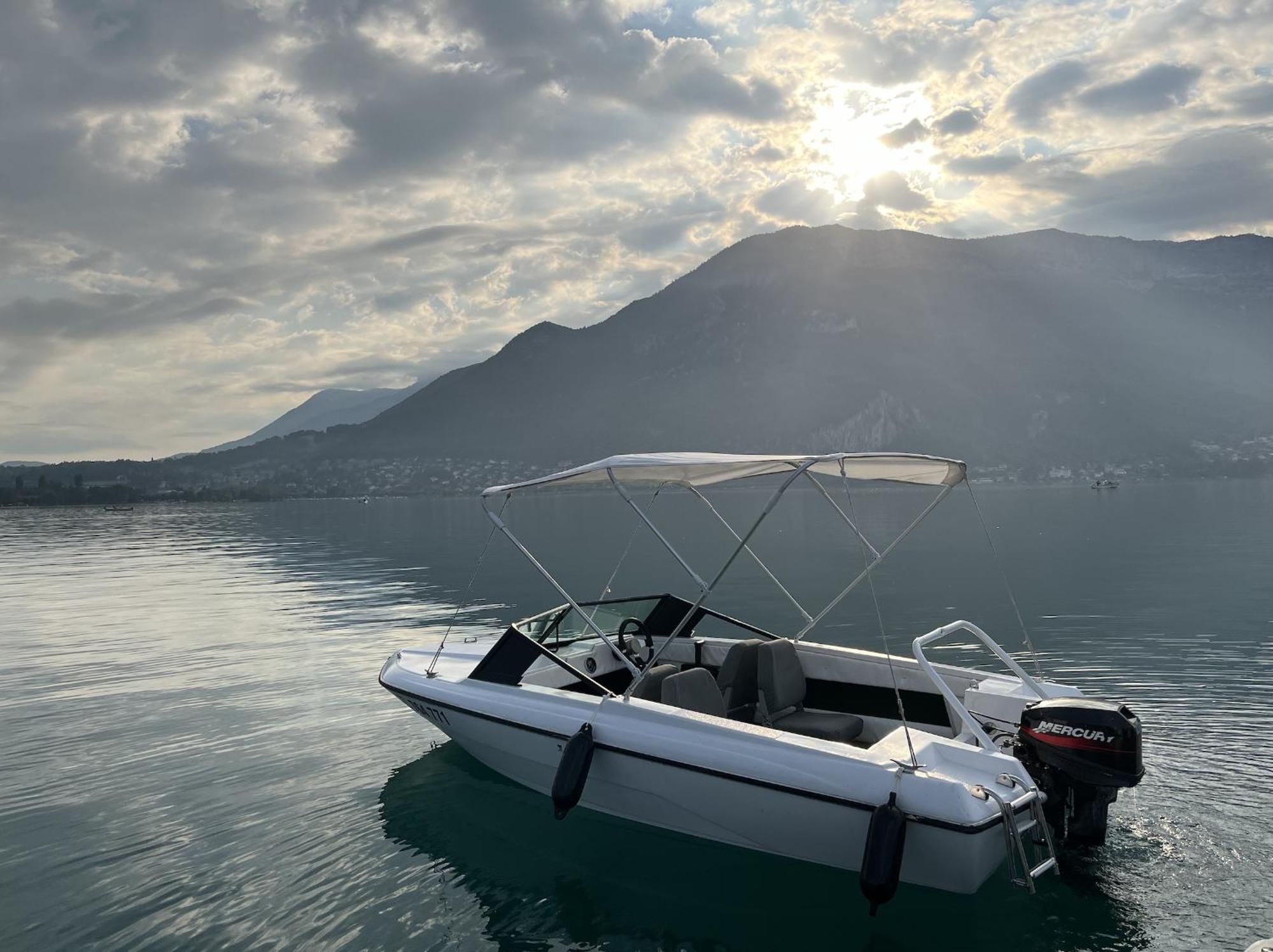 Apartmán Joli Studio Avec Jardin Annecy Exteriér fotografie