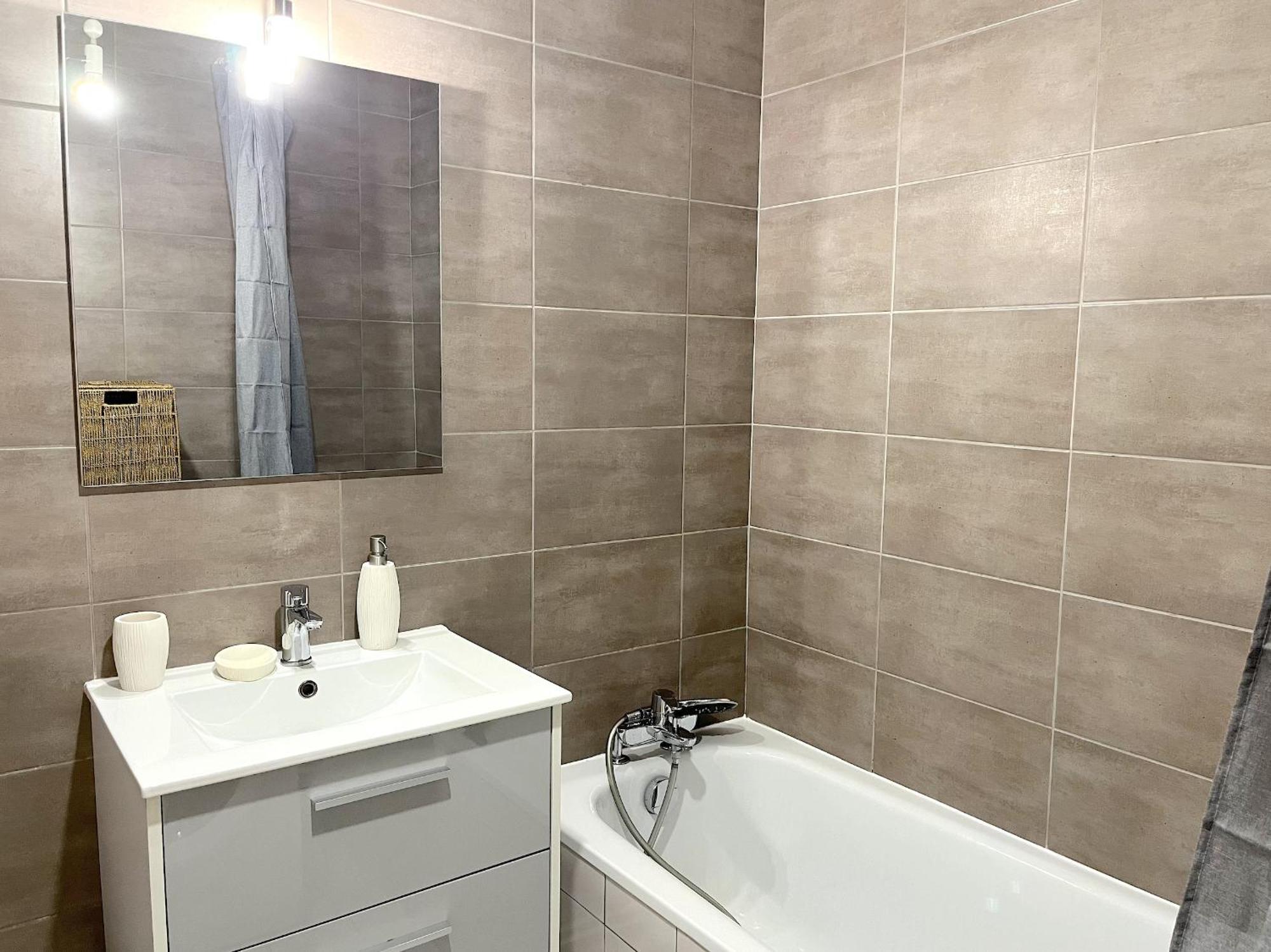 Apartmán Joli Studio Avec Jardin Annecy Exteriér fotografie